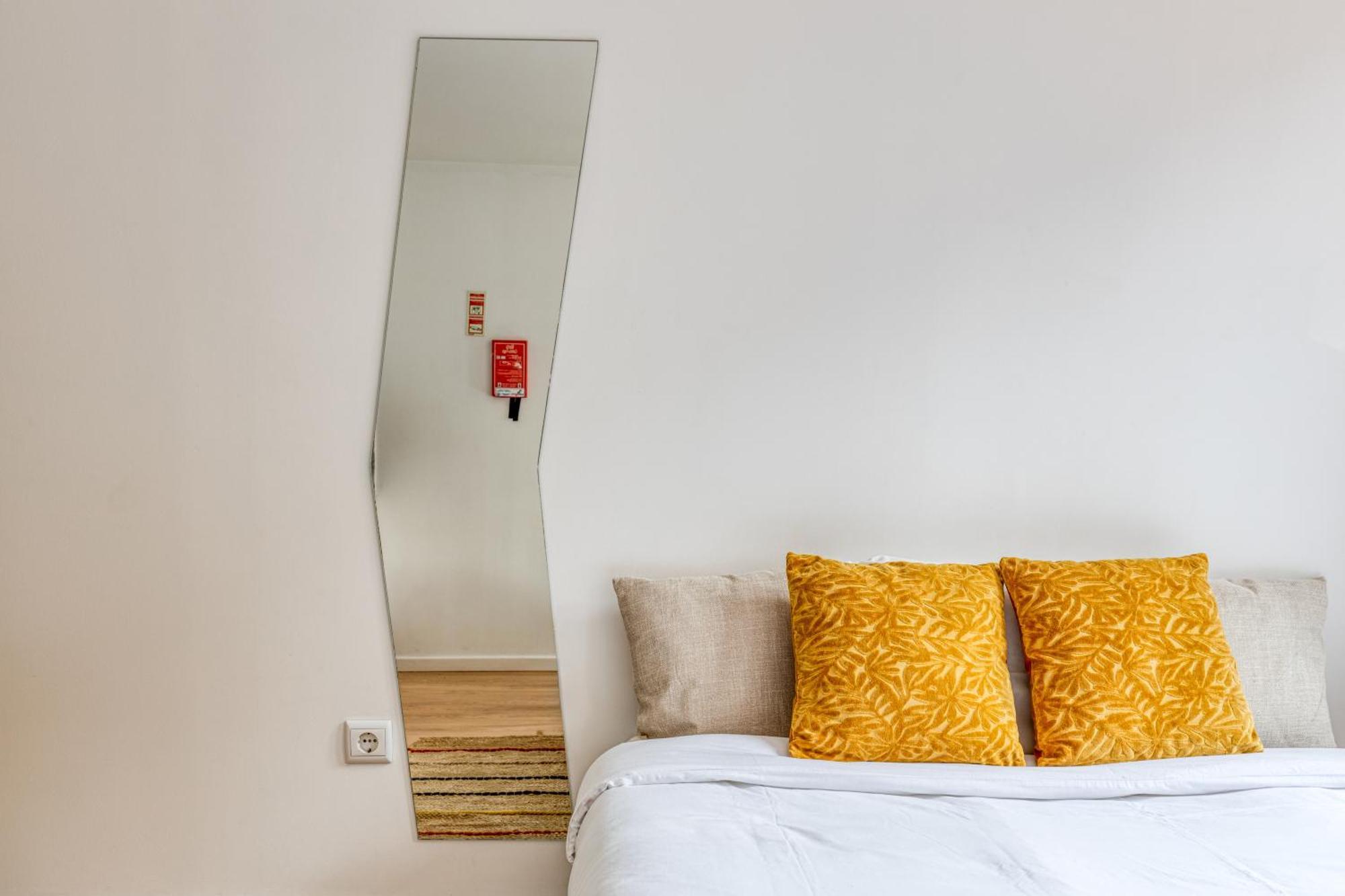 Oporto Guest Heroismo Flat Exterior photo