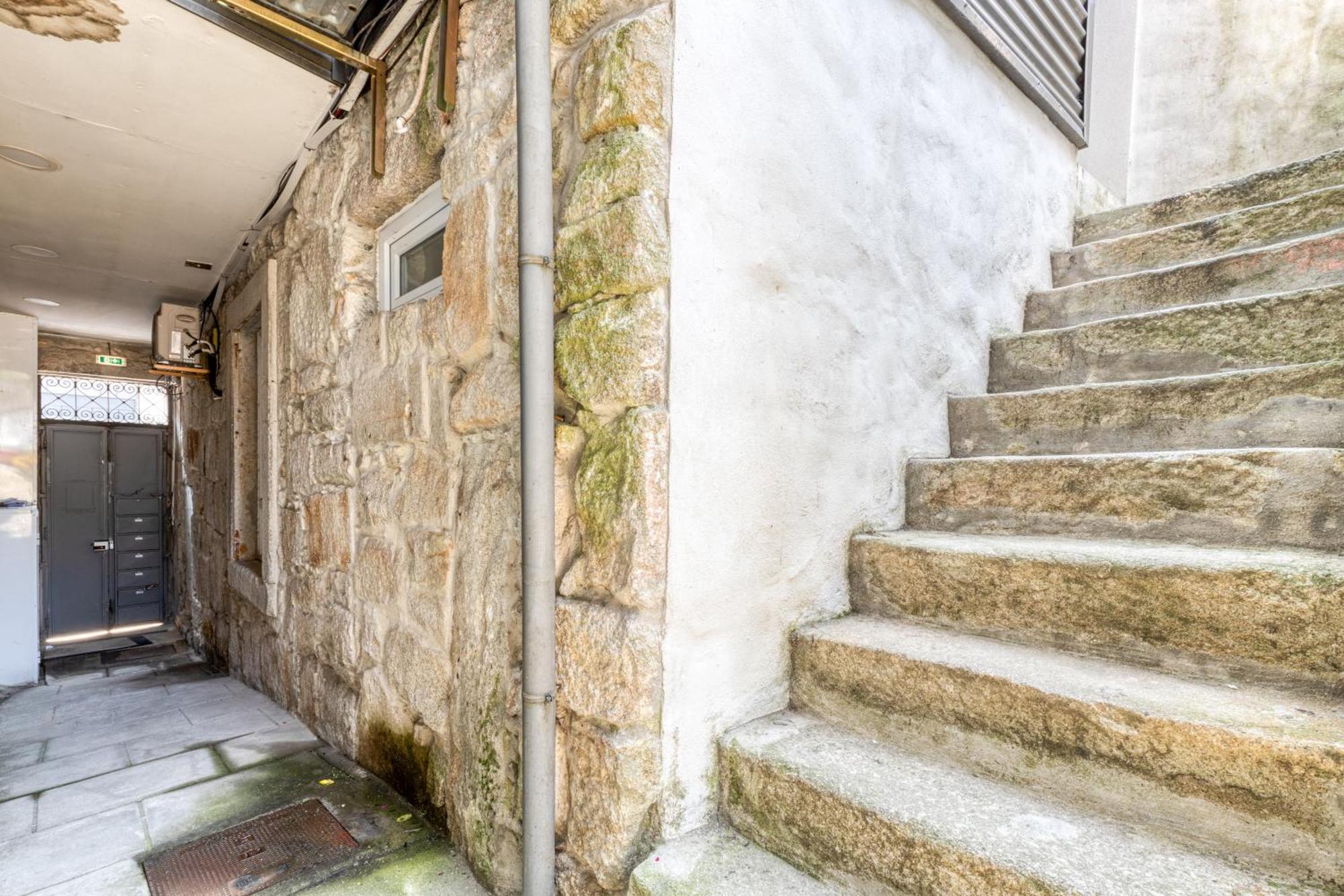 Oporto Guest Heroismo Flat Exterior photo